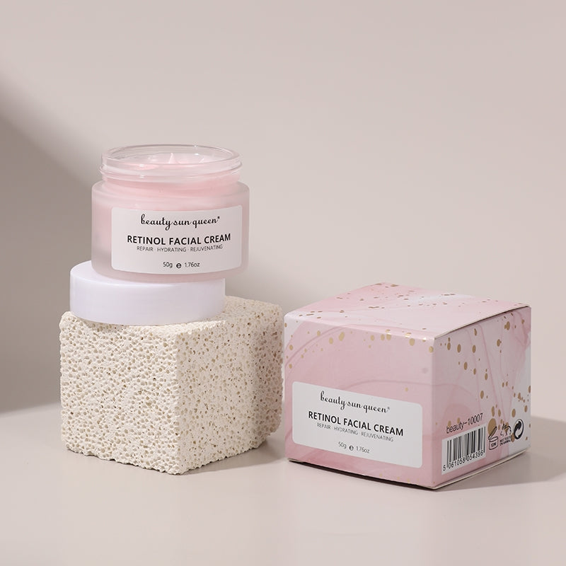 Texture légère de la crème visage au rétinol”