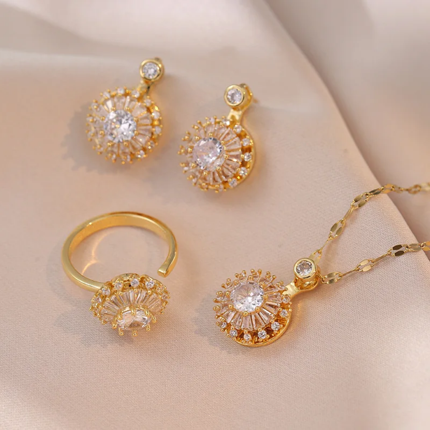 Parure feuille dorée avec bague diamant carré – collier, boucles, bague