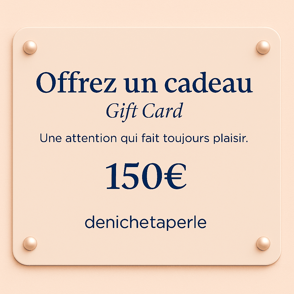 Carte denichetaperle cadeau imprimée en beige rosé, avec inscription 150 € et quatre rivets dorés