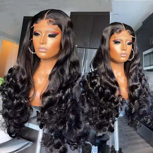 Perruque Loose Wave noire en cheveux humains, longues ondulations souples, raie sur le côté et lace front naturelle