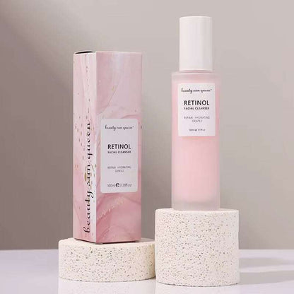 Routine visage au rétinol en flacon rose, avec boîte assortie, soin nettoyant hydratant au rétinol.