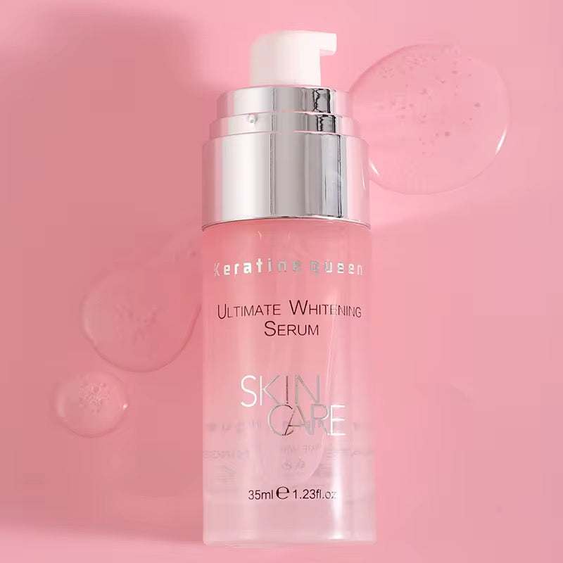 Sérum Visage coréen en flacon-pompe rose translucide, avec doseur argenté et formule éclaircissante